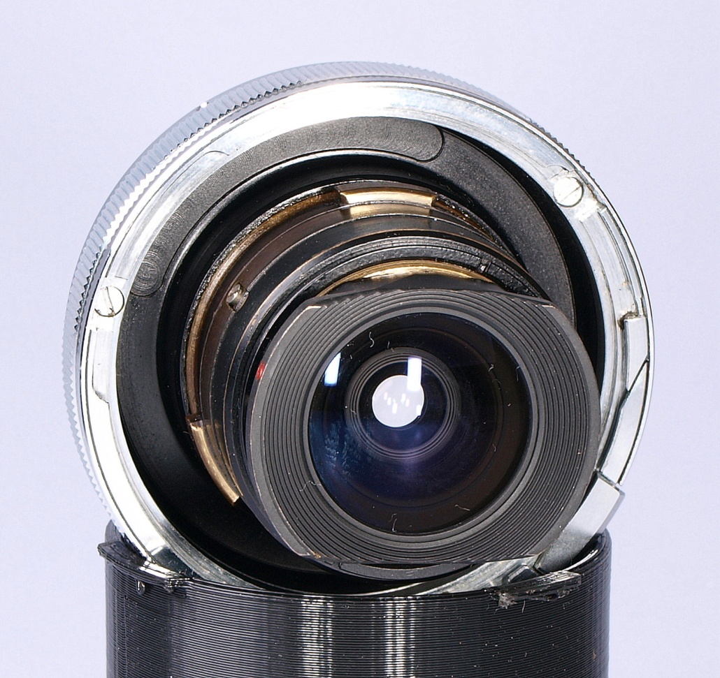 Carl Zeiss Biogon 21mm F4.5 lens for use with Contax rangefinder cameras with finder Wide Angle