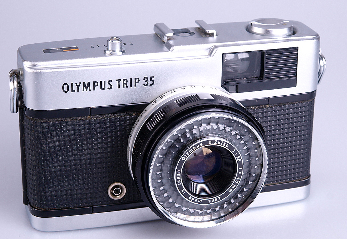 Olympus Trip 35 point and shoot camera. ( legendary) - Wide